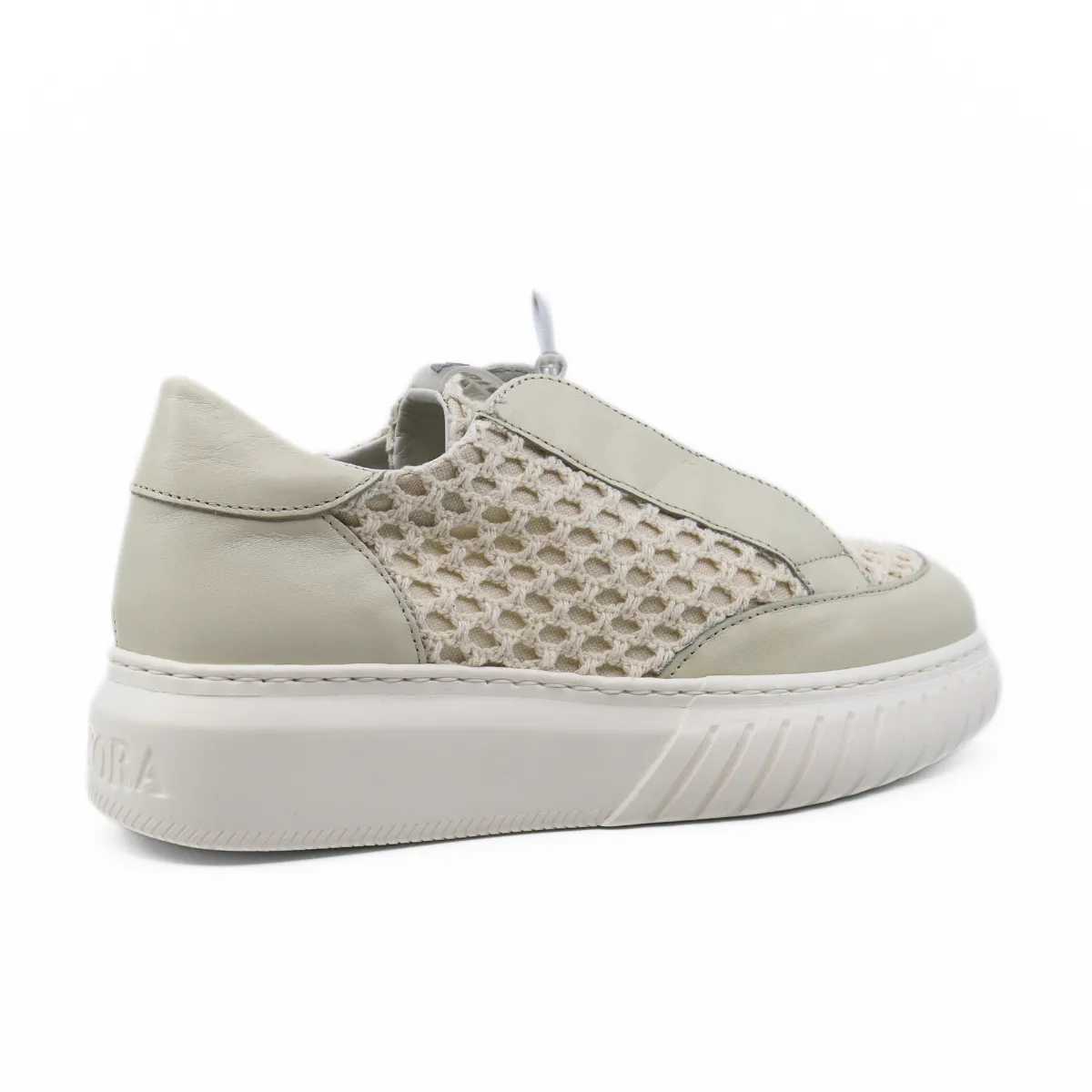 Ivor Crochet Cream