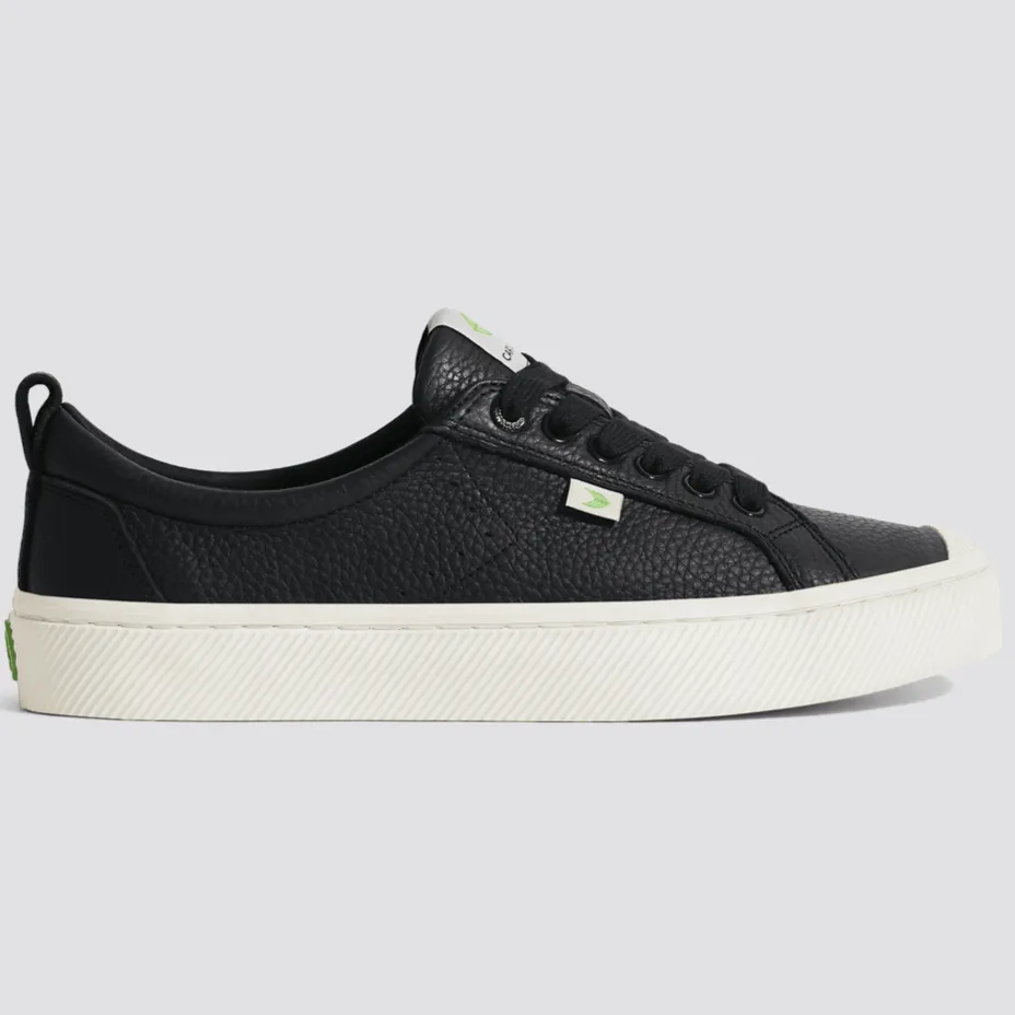 M OCA Low Premium Leather Black