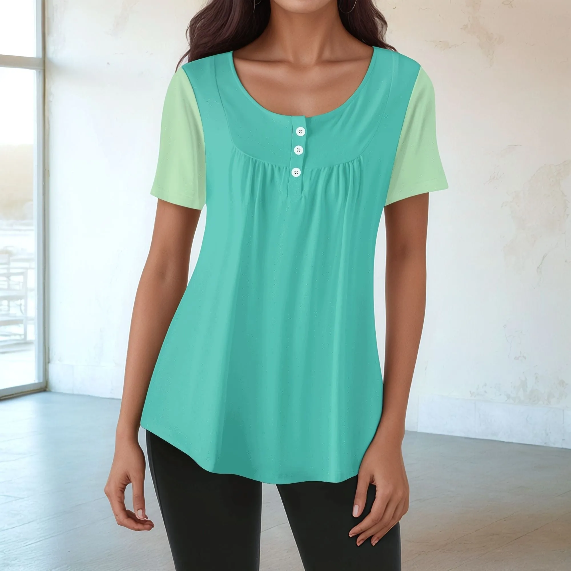 Mima Two-Tone Scoop Neck Pleated Tunic Top