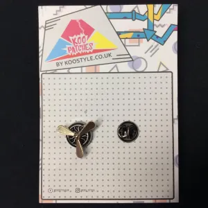 MP0231B - Black Gold Propeller Aeroplane Front Metal Pin Badge