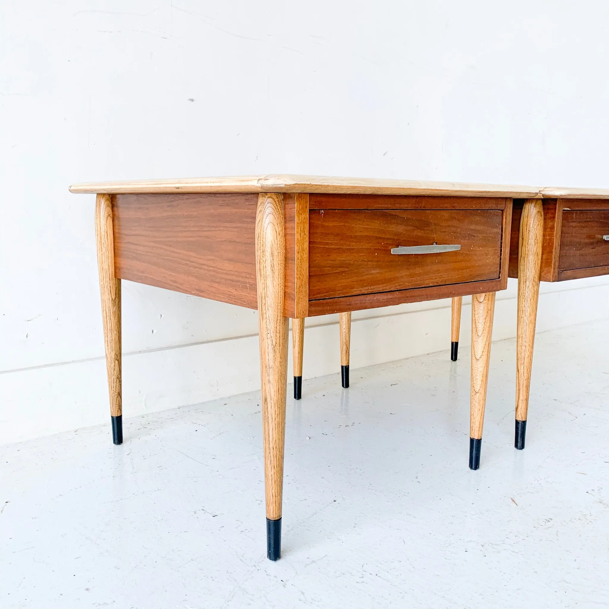 Pair of Mid Century Modern Lane Acclaim End Tables