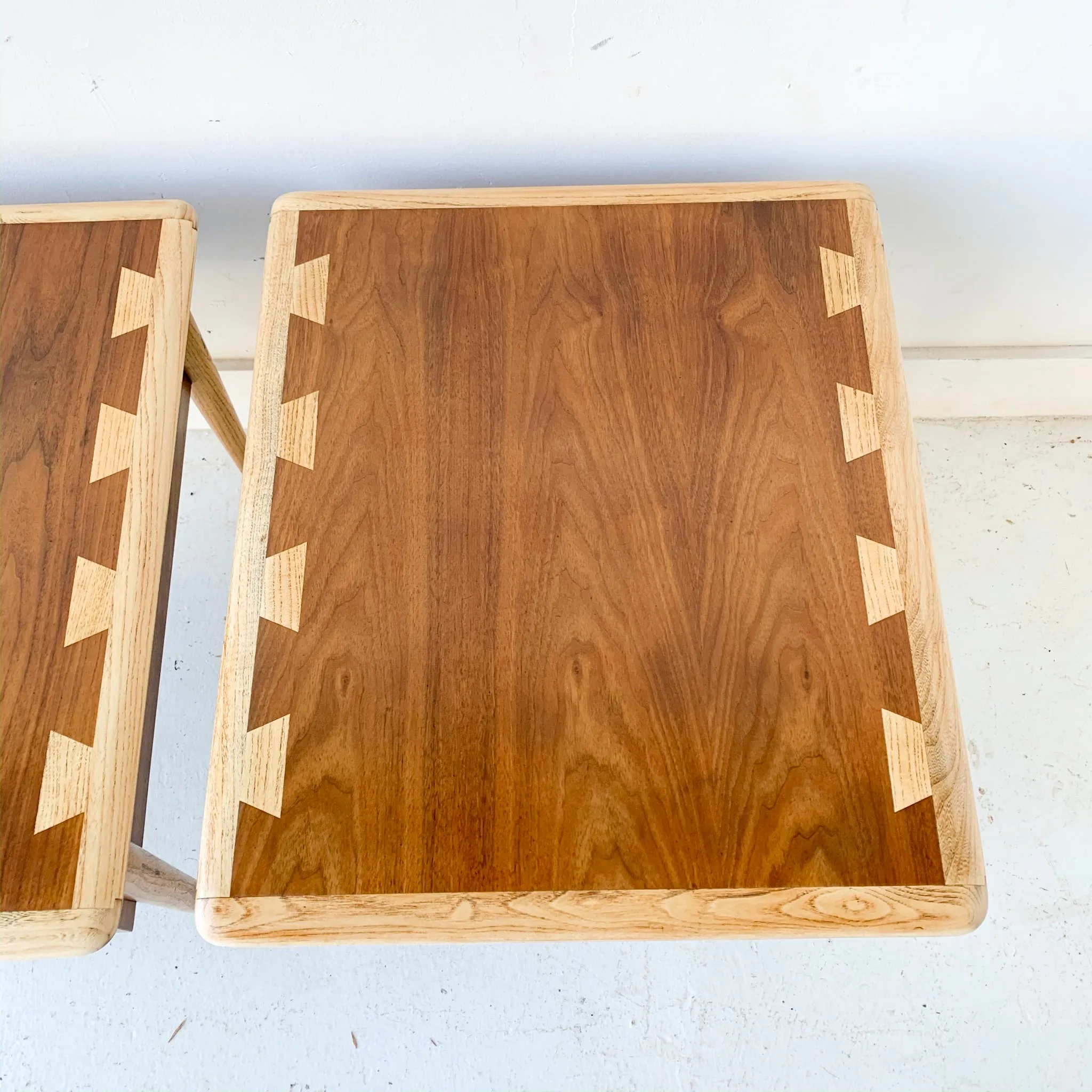 Pair of Mid Century Modern Lane Acclaim End Tables