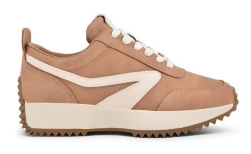 The Bynx Sneaker