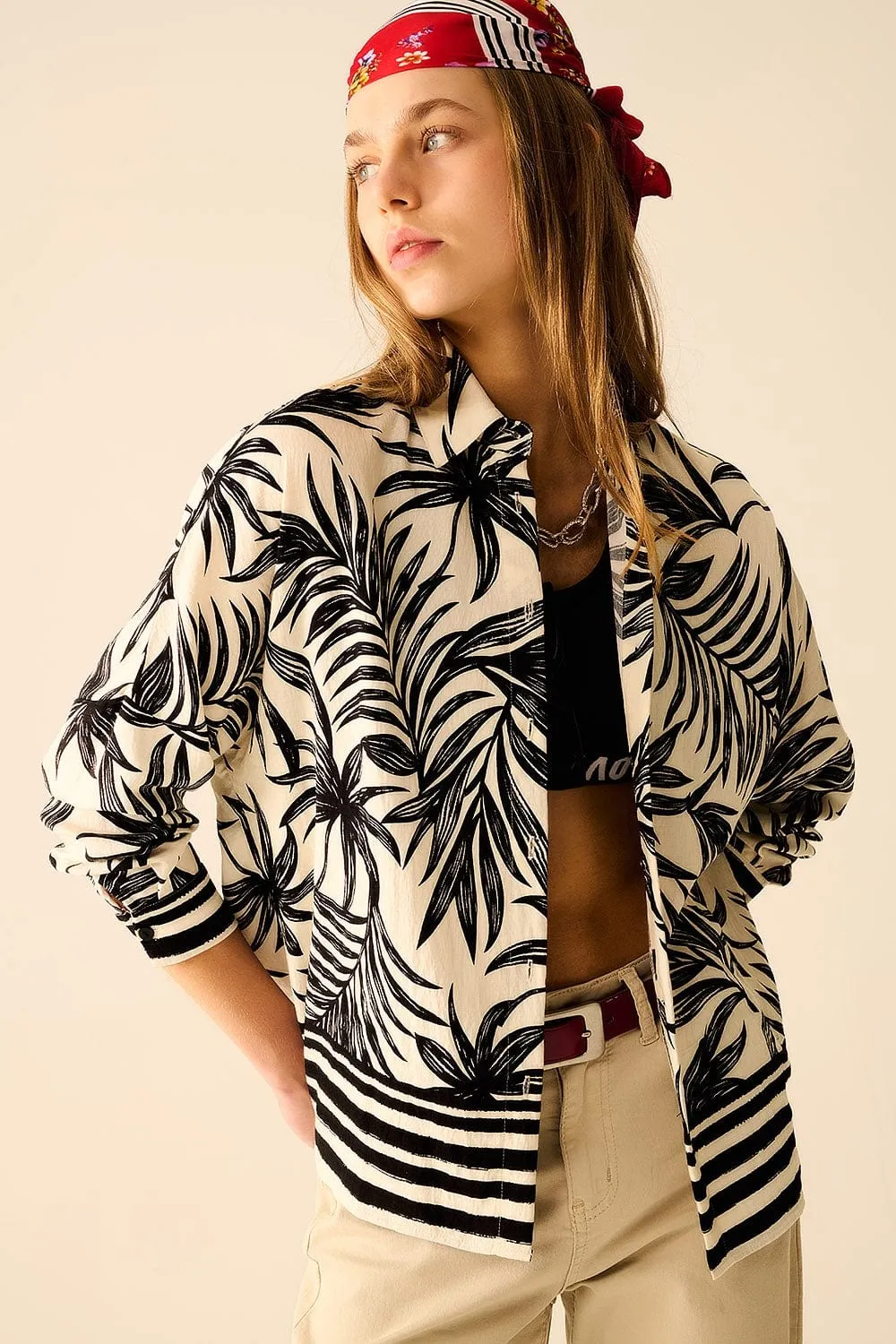 Tropical Motif Relaxed Blouse In Black And White