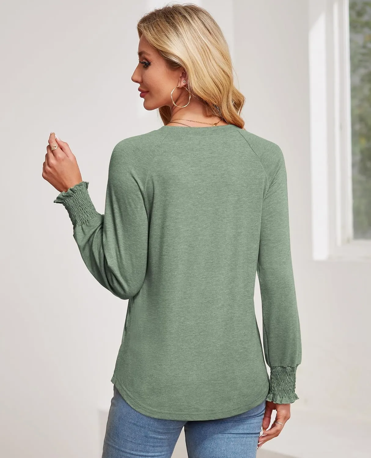 Womens Spring Fashion 2025 Long Sleeve Tunic Tops to Wear with Leggings Crewneck Pleated Shirts Loose Fit Cute Tee